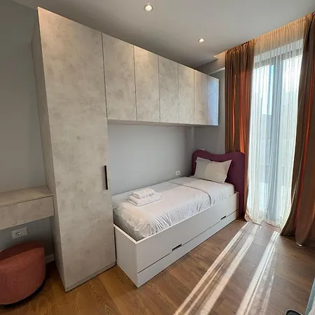 Blue Boutique 1 * Tirana