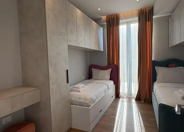 Blue Boutique 1 * טיראנה