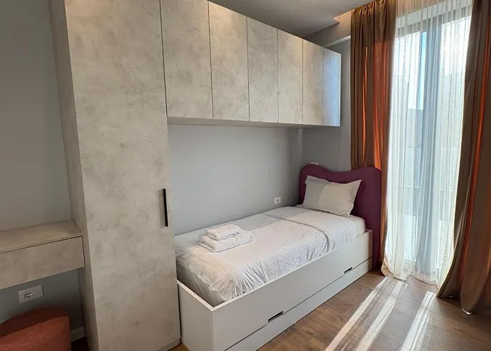 Blue Boutique 1 * טיראנה